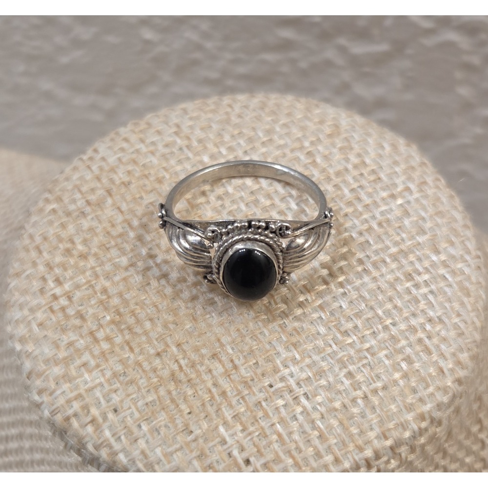 Vintage Sterling Silver Navajo Black Onyx Ring Size‎ 6